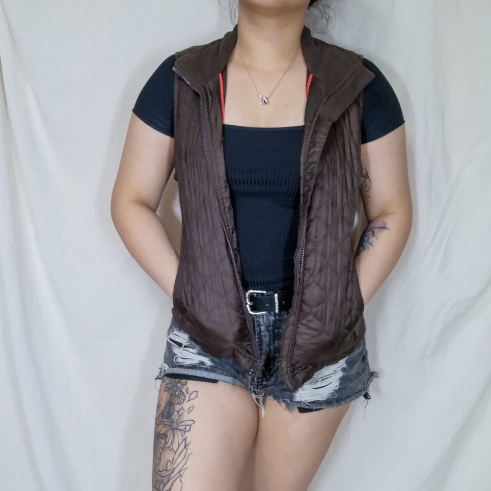 L.L. Bean Women Vest S Small Brown Quilted Thinsulate Stretch Knit Side Panels